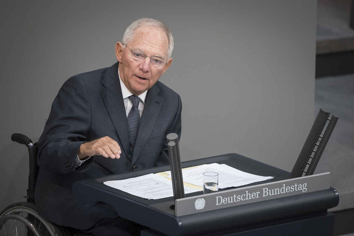 Wolfgang Schäuble stellt des Bundeshaushalt 2017 vor.