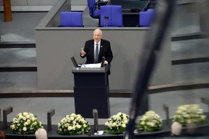 In einer Gedenkstunde für die Opfer des Nationalsozialismus sprach der israelische Staatspräsident Reuven Rivlin am Mittwoch im Deutschen Bundestag.